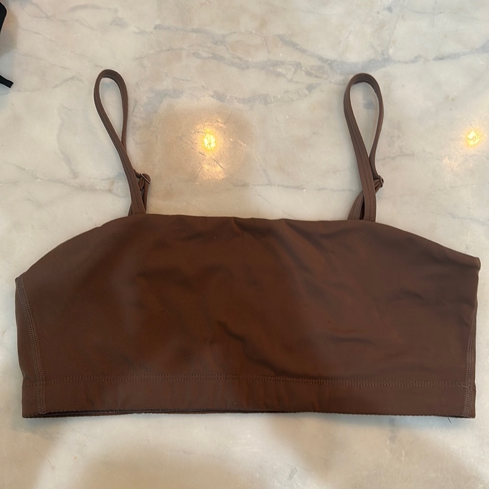 Aoxjox Bandeu Sports Bra * gymshark dupe size M